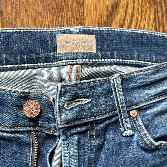 MOTHER The Rascal Ankle Zip Jean - Picture 2 of 6